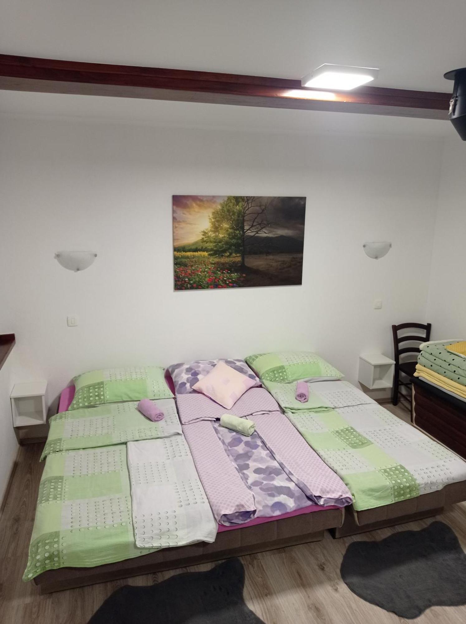 Studio Apartman Sonja Оточац Екстер'єр фото